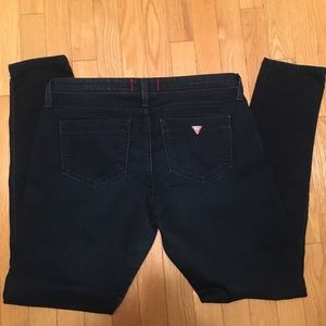 GUESS Maxine Fit Low Rise Jeggings